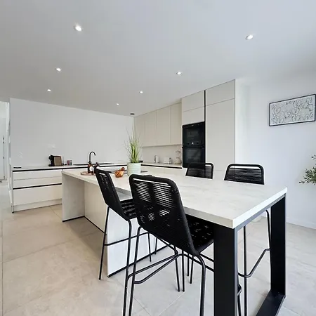 L'instant - Wifi, Tv, 8 Personnes, Jardin *